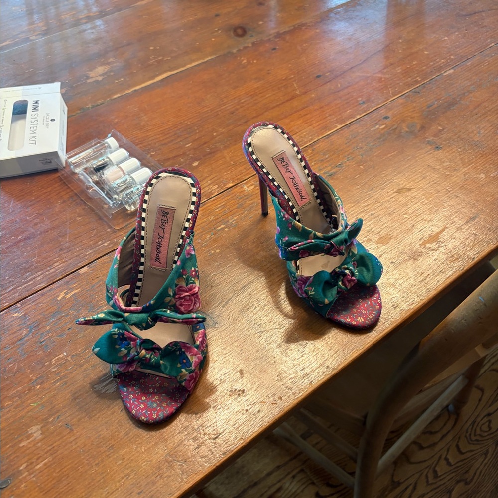 Betsey Johnson Teal and Pink Floral Bow Stiletto Sandals